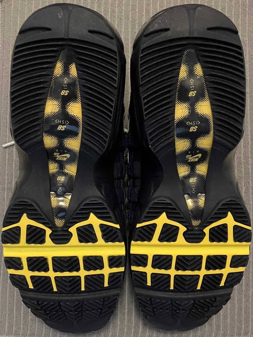 最近は コストン SB95（HQ8492-400） と デン