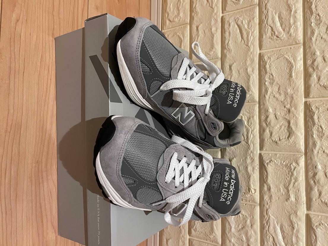 海外購入品
993GL為し履きのみ27.5 2E
興味ある方いらっしゃいます