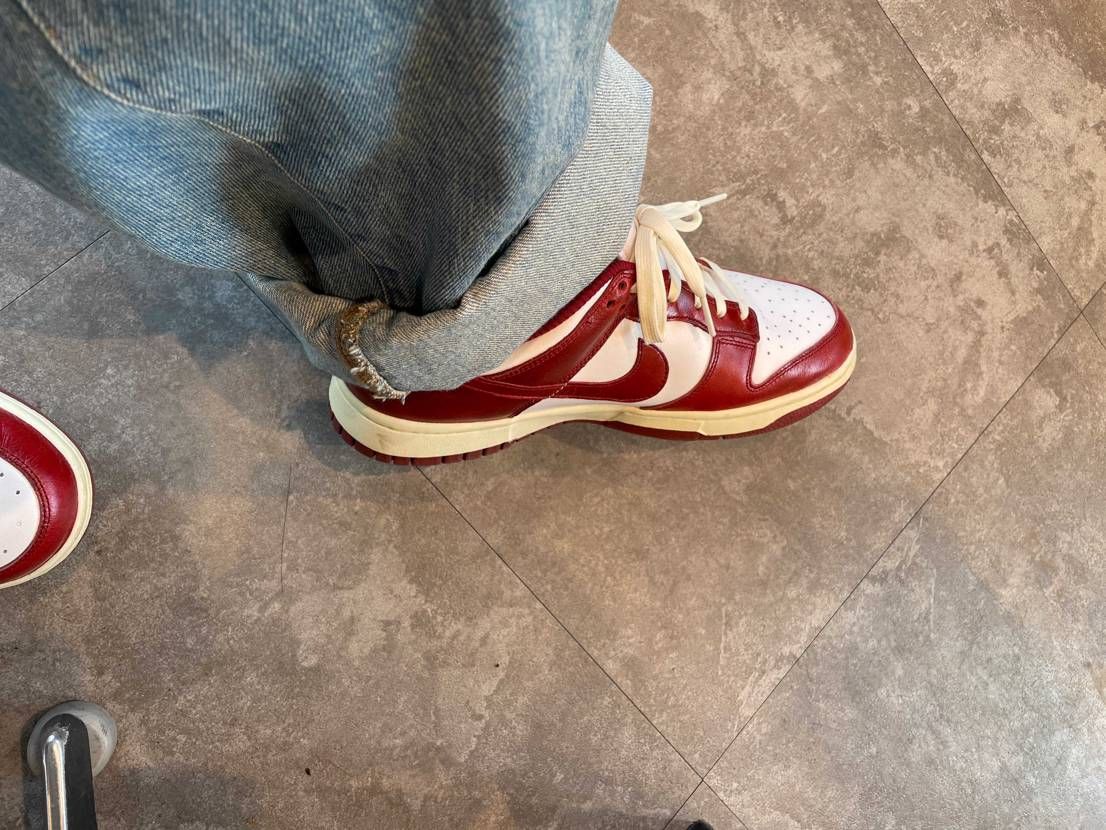 いつもの27.5で全然大丈夫です🦮👍
渋くていいっす👟👟👟