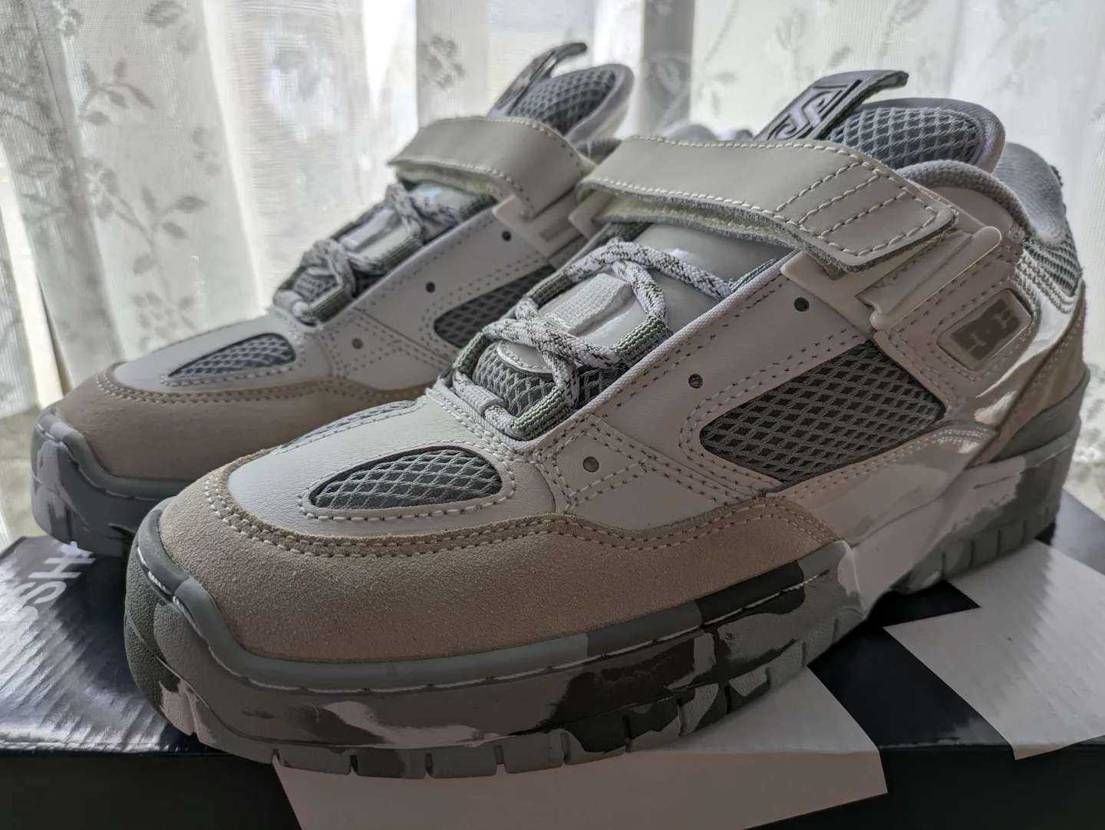 DC shoeのJS1、ゴツめのスケボーシューズです。