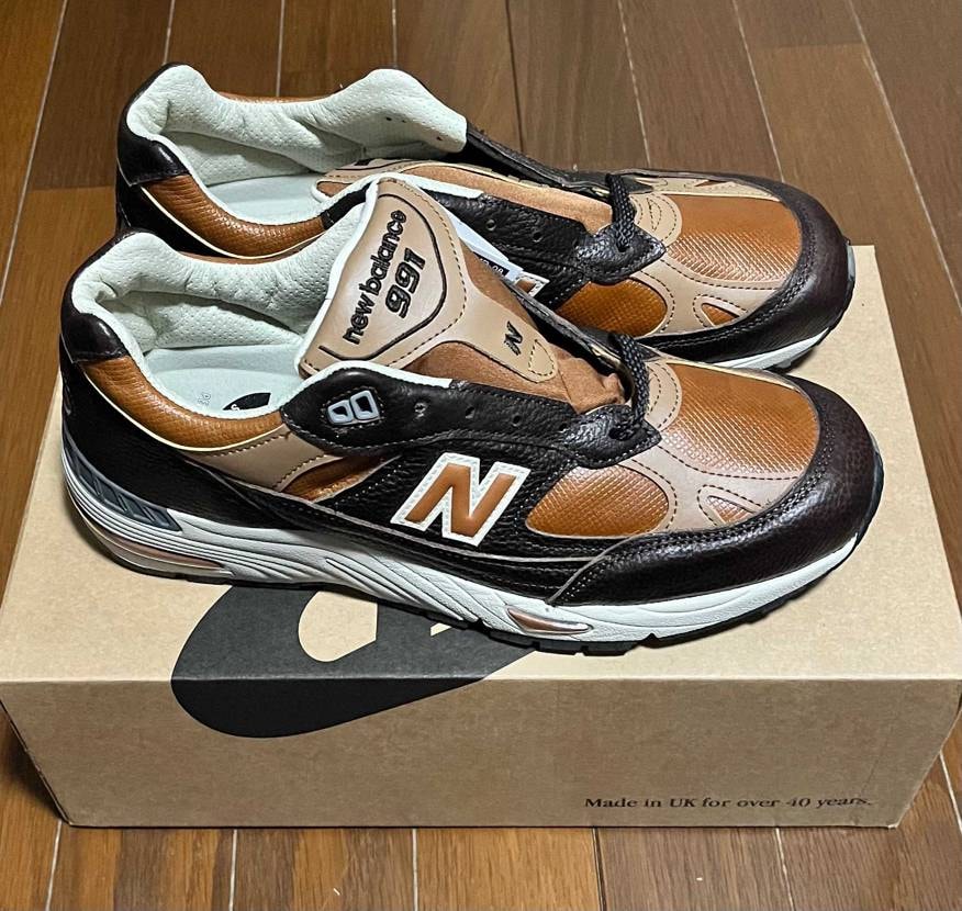 皆さまこんばんわ！
本日早速NB991V1🍫が到着しました😊
イタリアンレザ