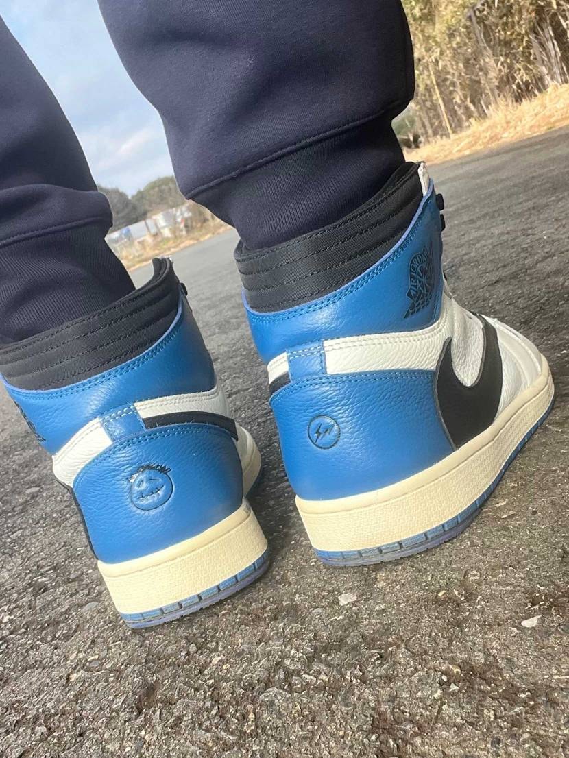 皆さまこんばんわ！
なかなか暖かくなりませんね🥶
本日は