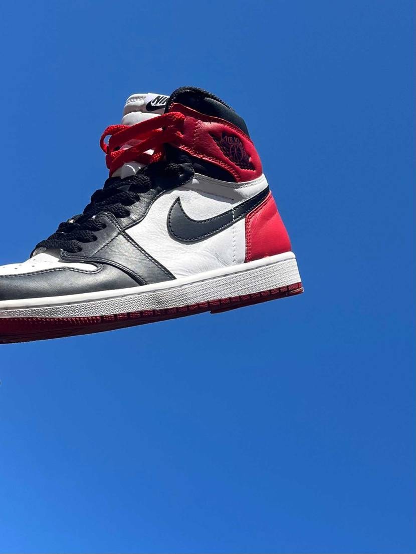 皆さまこんばんわ！
久しぶりに青空を見た気がします😊
今日は🟡黄色い👟で賑わ