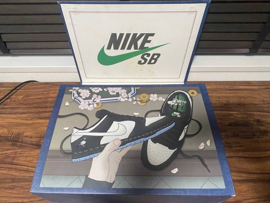 新品未使用品ではございますが、中古29センチで出品させて頂い