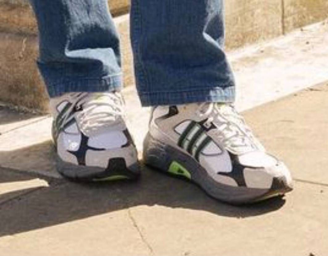 この靴なんていう名前？？


かっちょ良い❣️