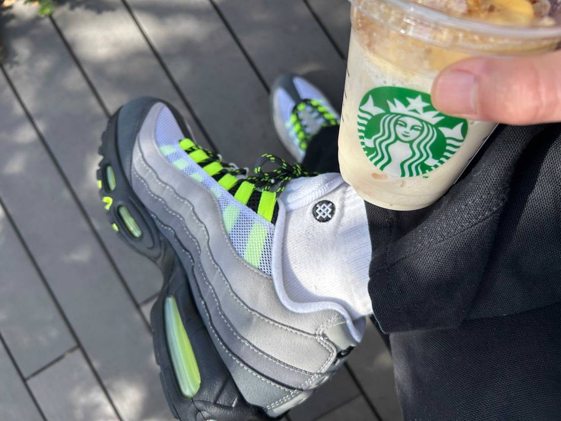 先日届いたエアマックス95 OG ビッグバブル "イエローグ