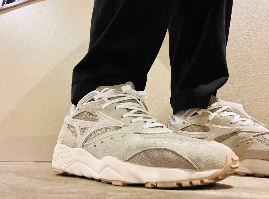 こちらで投稿を拝見したのをきっかけに小学生(グローブ)以来のMIZUNO買ってし