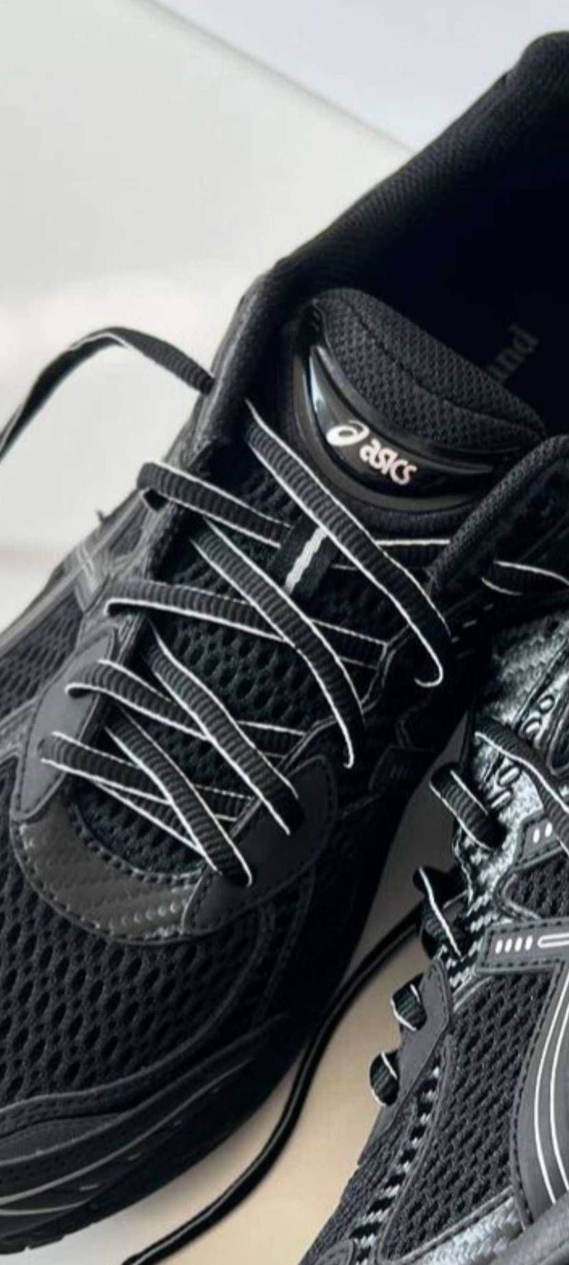 jjjjound×asics GT-2160のシューレースのような、
シューレ