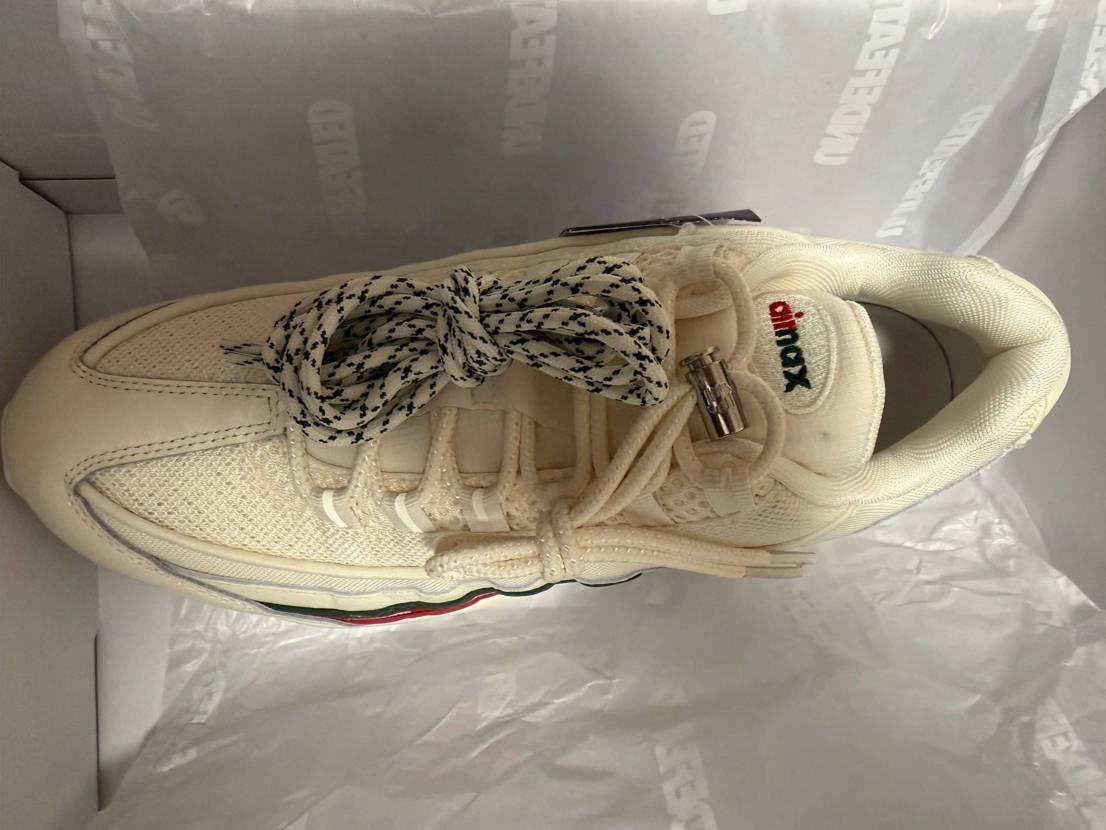 ちなみに迷ってホワイトにしました
めっちゃいい