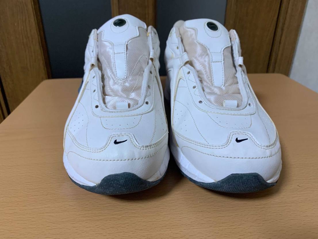 この靴の名前知ってる方いらっしゃいますか？？