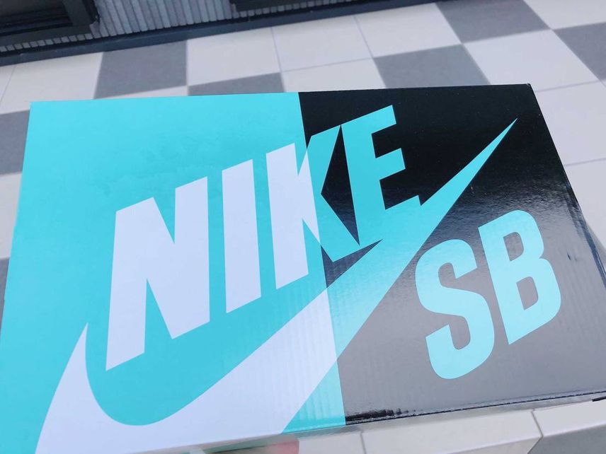 可愛すぎる〜♡夏が幸せになる一足ですね。#nike #スニーカー好き #snkr