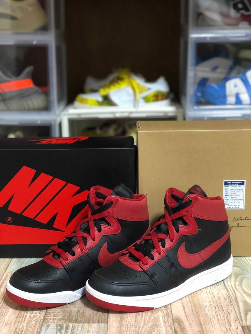 言ってしまえばAir jordan 0って事であってますよね?(笑)
箱ボコッ