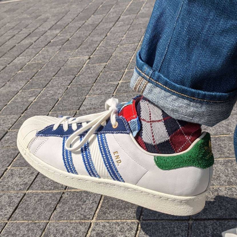 END. X SUPERSTAR 80s 
ヌバックベースに異素材が良い感じ😎