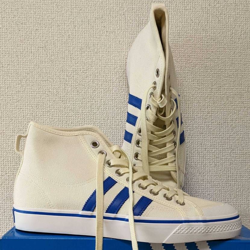 紐長かったので余ってた生成りに買えた！
ニッツァOG復刻モデル、めちゃめちゃ雰囲