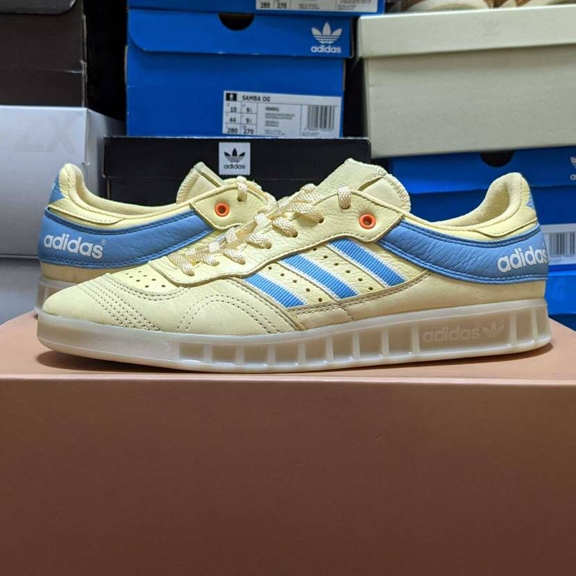 adidas x Oyster Holdings HANDBALL TOP LO