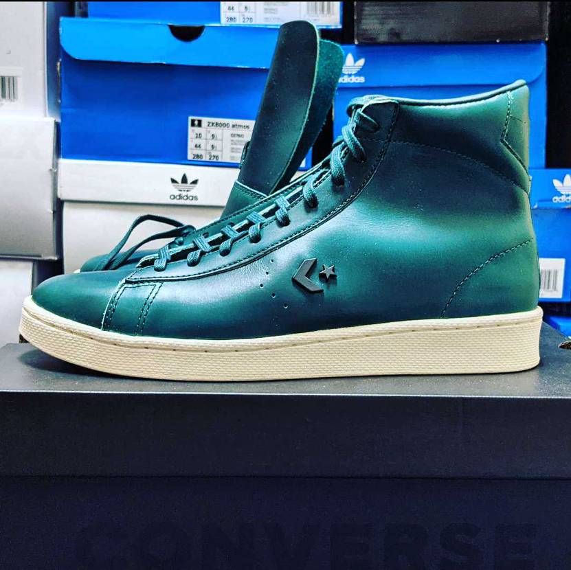 CONVERSE X HORWEEN
渋い…渋すぎるぞ！
このインクみたいなブル