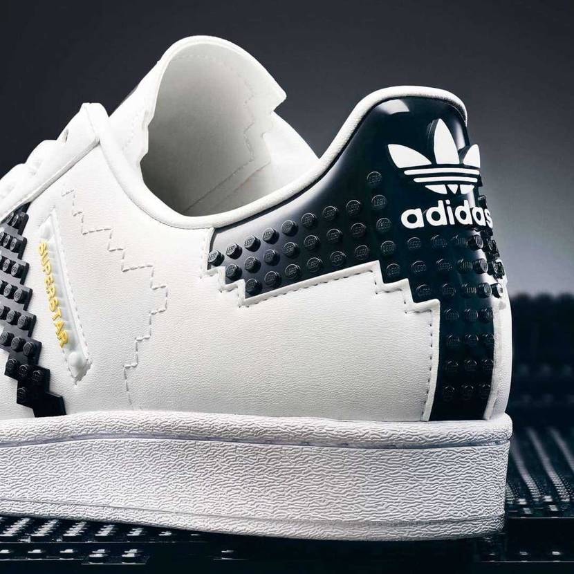 レゴ × スーパースター！
おもちゃだけじゃなかった！
これ