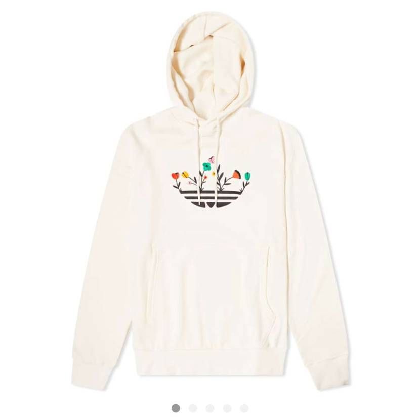 おかわいいこと☺
インソール花柄のミュンヘンと合いそうですわ

ちょい狙ってたこ