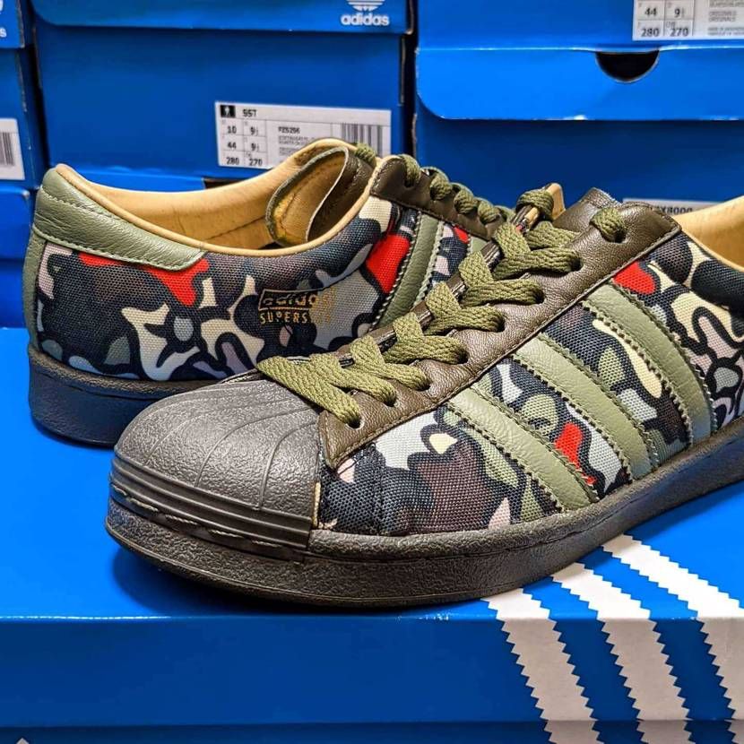 紐新調その２
パトリックの紐はレトロ感ありつつ110,120と短いので甲が浅い自