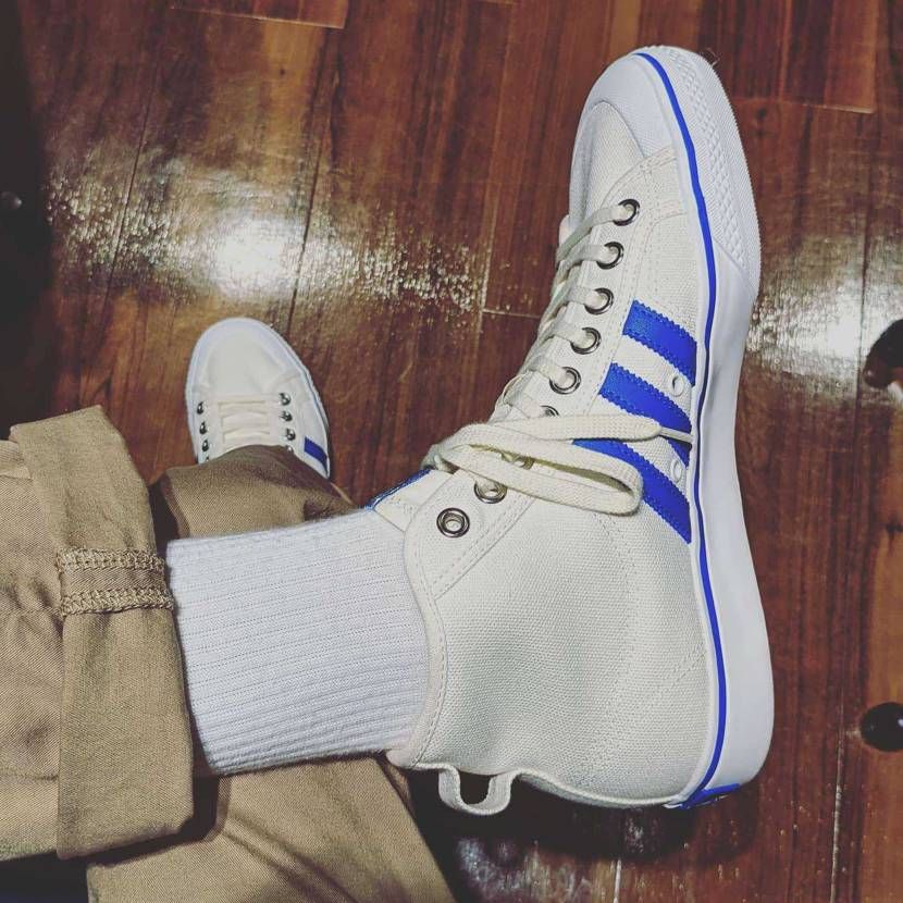 今日は天気悪いのでNIZZA HI ⚪🔵⚪
結構気に入ってま