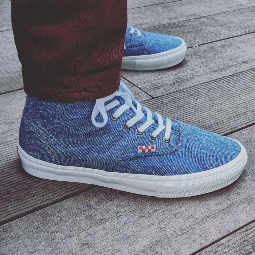 今日はHOCKEY Andrew Allen Skate A