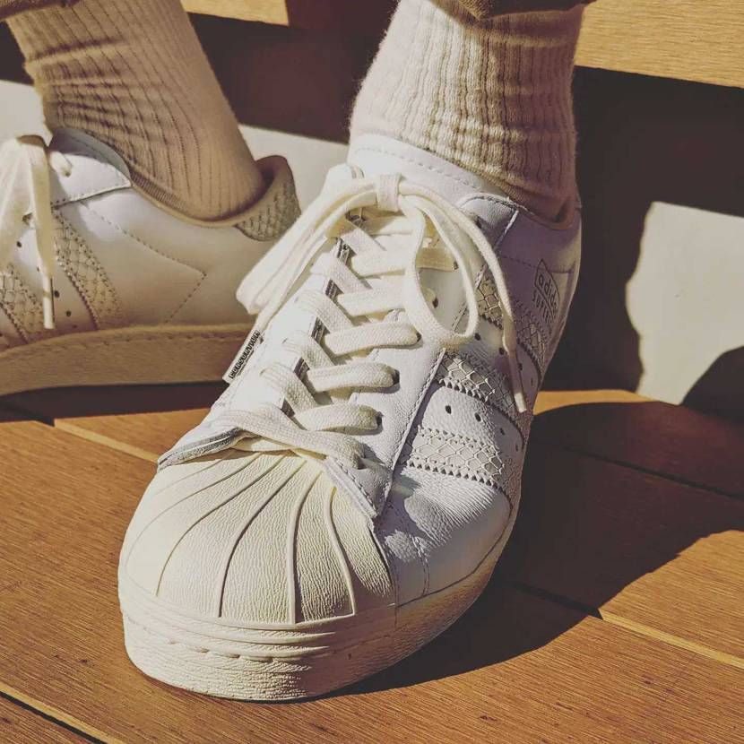 今日はSUPERSTAR 80v 'UNDEFEATED' 