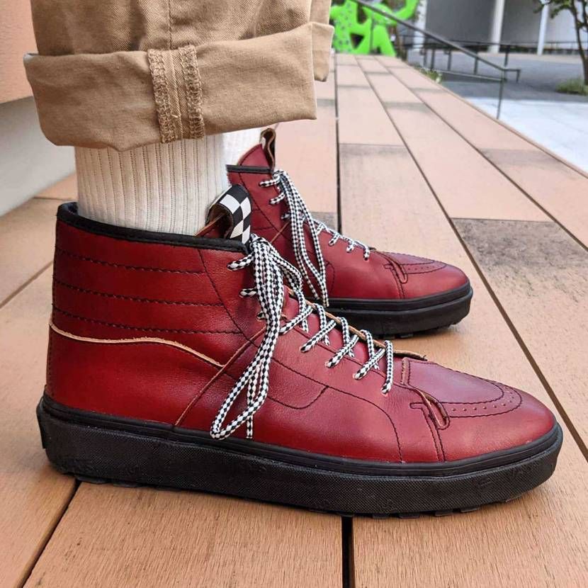 今日は TH SK8-BOOT LX
かっこよすぎてすぐ履いちゃいました☺
これ