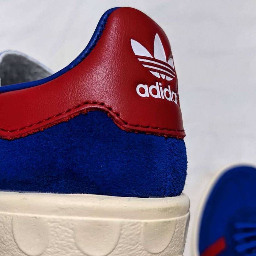 BARCELONA 'El Classico'
バルサカラー