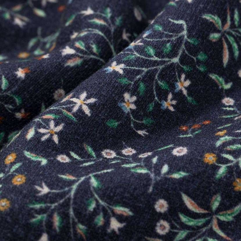 そこまで似てないか