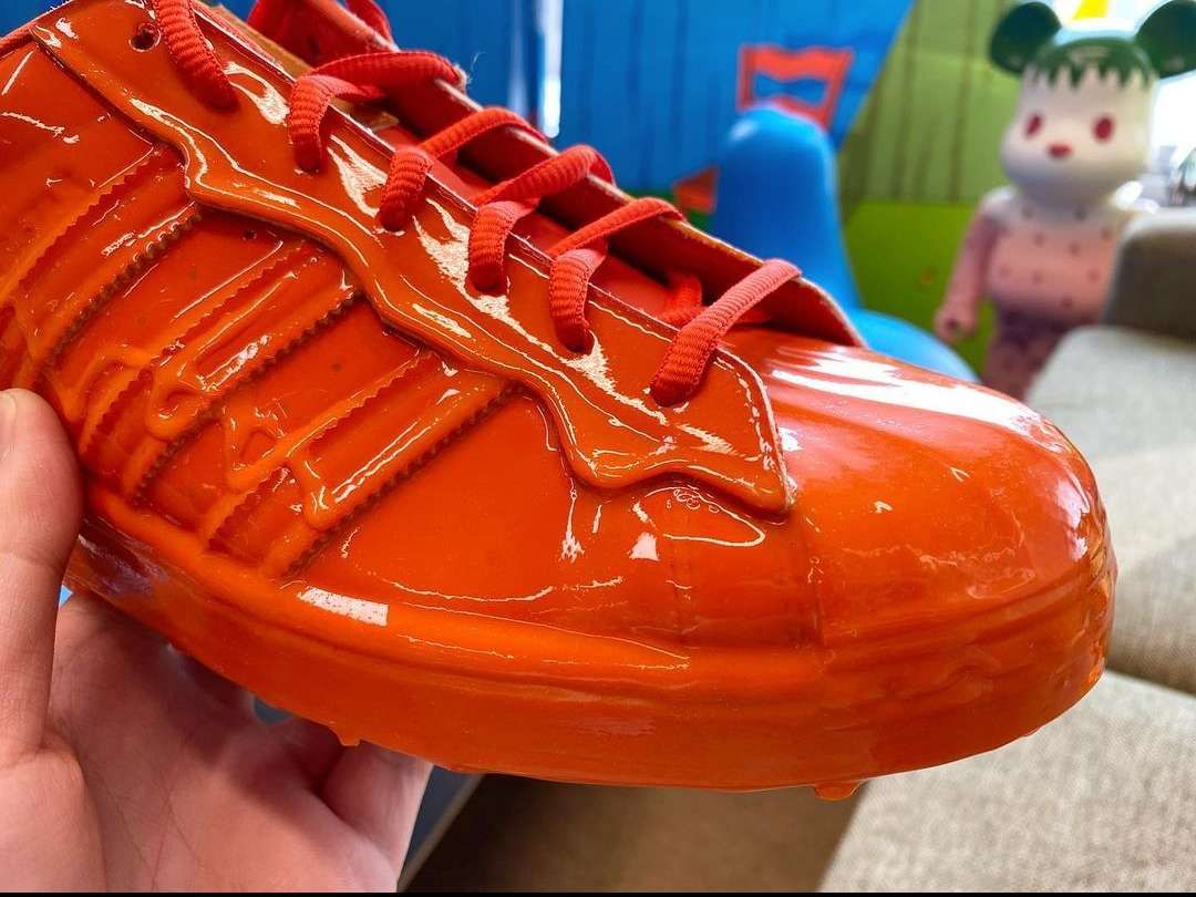 👀