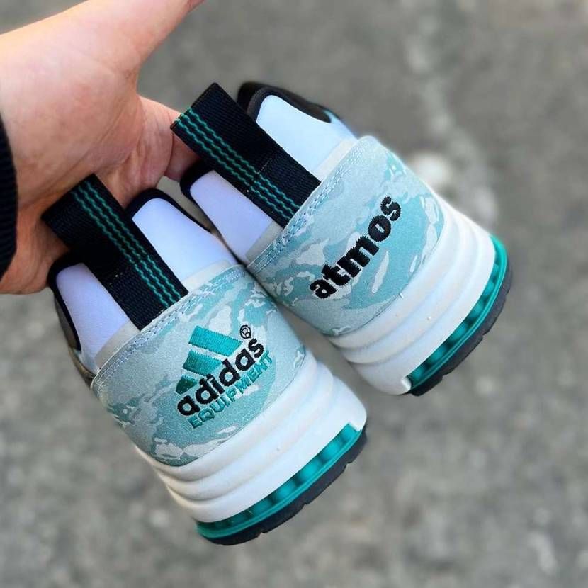 まさかのカラバリ展開！
atmosTVでadidasのこういうとこ揶揄してるけど