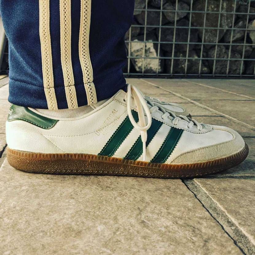 UNIVERSAL SPEZIAL
ソール再接着！