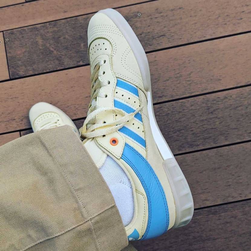 Ronnie Fieg につられたHANDBALL TOP