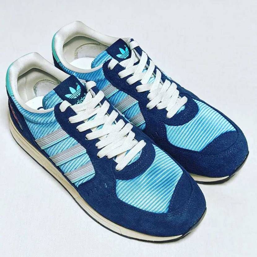 OGをもう1足とも考えたけど、結局色揃えた
2022ベスト1