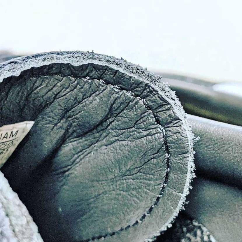 😎😎😎
前回のDILLに続きしっかりレザーライニング。加え