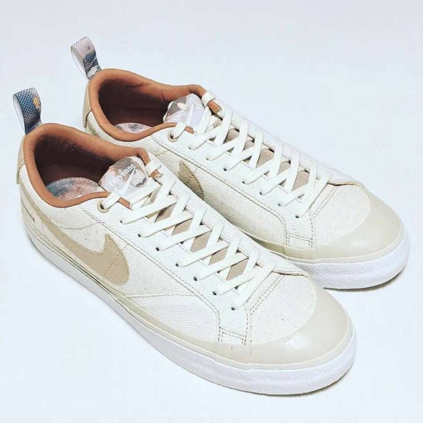 配色、素材構成、造形、どれをとっても欠点がない美しいデザイン。
セールが最後の