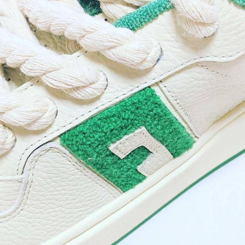 れびゅ

Rope Skate Sneaker

B