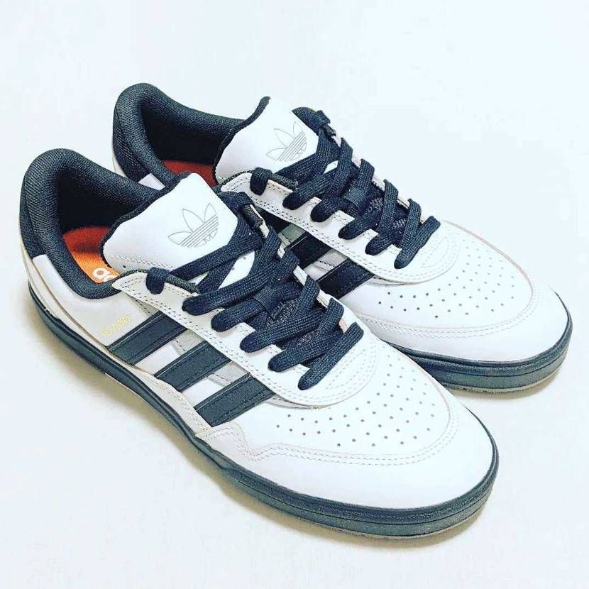 れびゅ⑨

TYSHAWN Ⅱ

初代は、バッシュをオマージュしたかたち