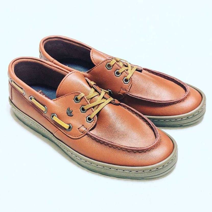 れびゅ

SAINT FLORENT

5年前見す見す買い逃してからずっ