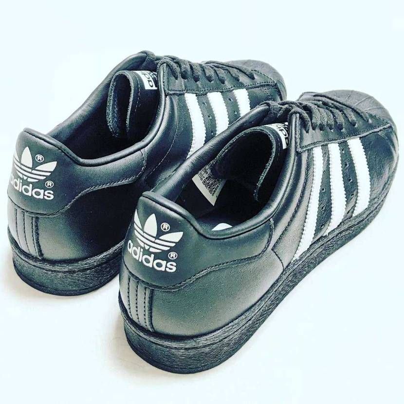 れびゅ

SUPERSTAR 82

ブラックベース