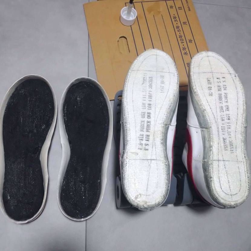 こんばんわ。
本日2回目のリペア投稿。
夕方に接着前のプ