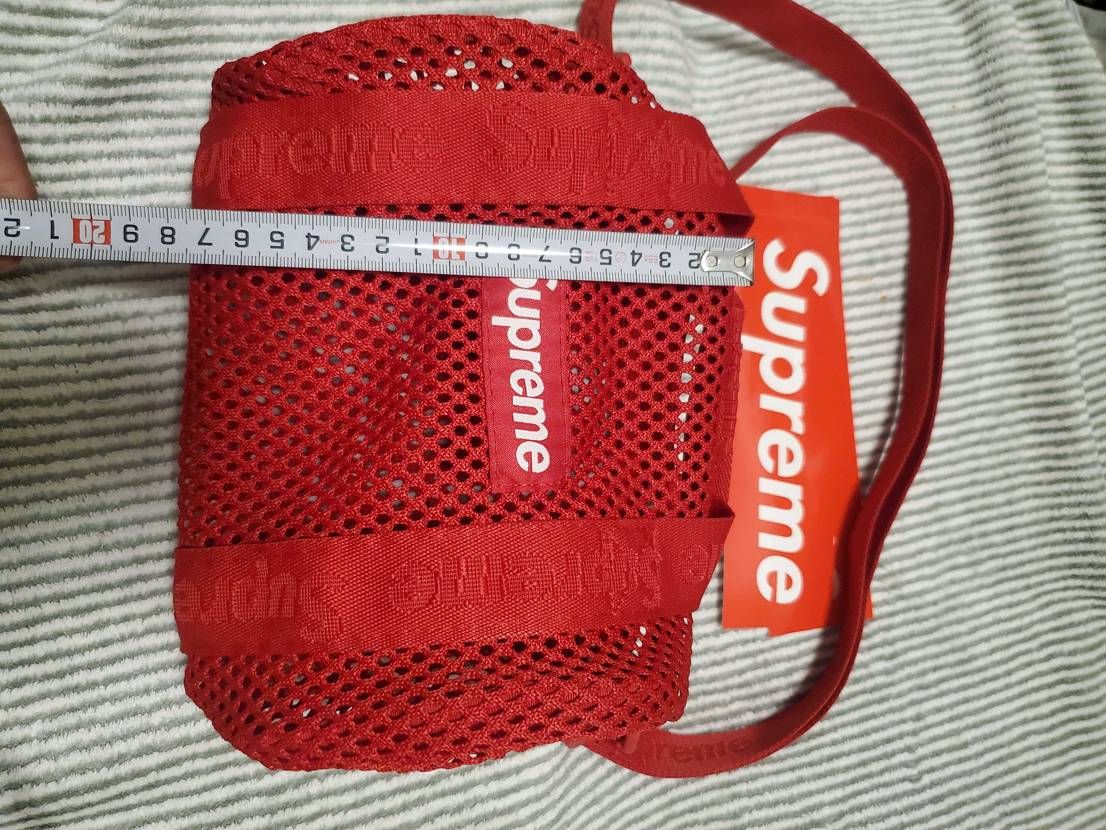 Supremeから届いた
Supreme Mesh Min