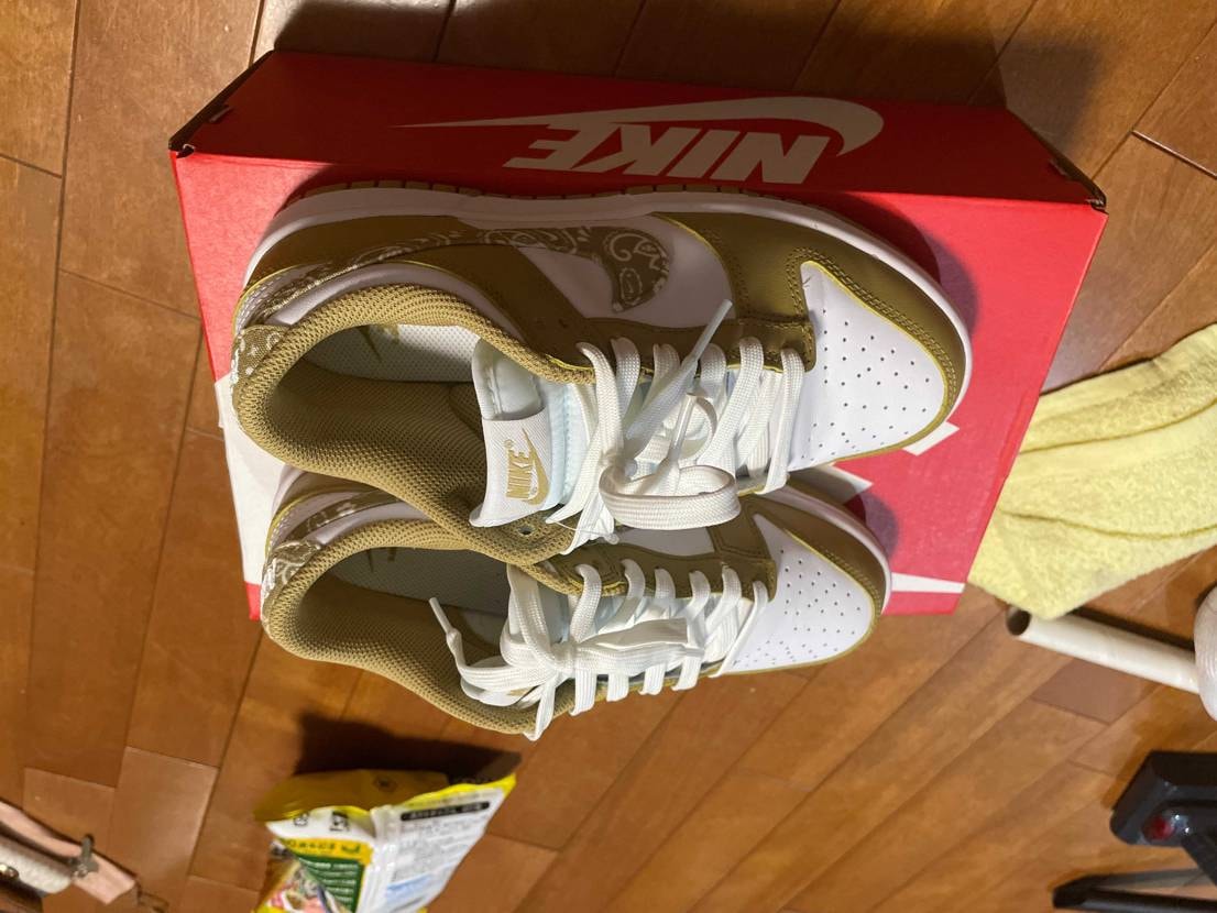ダンクローシューズ２４.5ですサイズあわなかったので、出品します、タグは切ってし