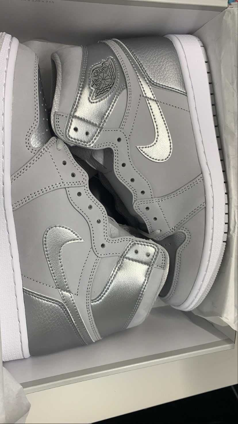 エアジョーダン1届きました
めっちゃ渋い