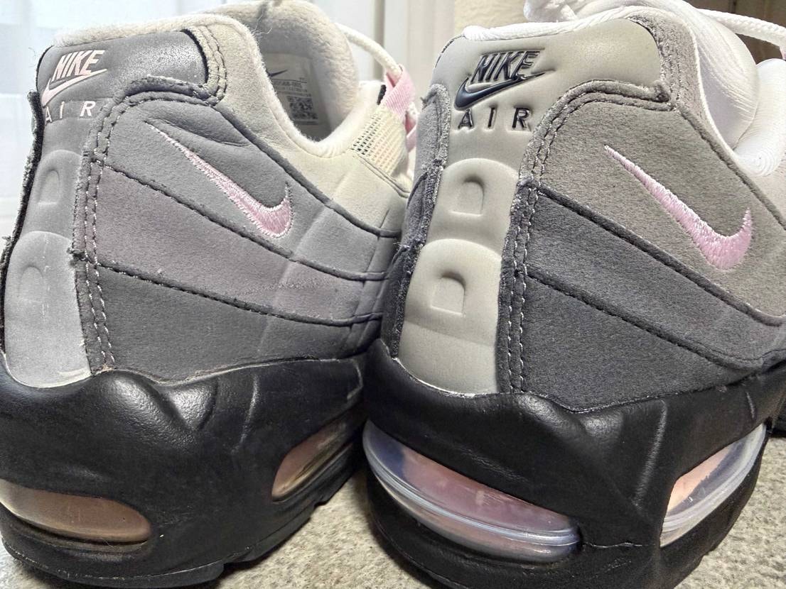 2020持ってるから全く買う気なかったけどビジブルエアが汚く