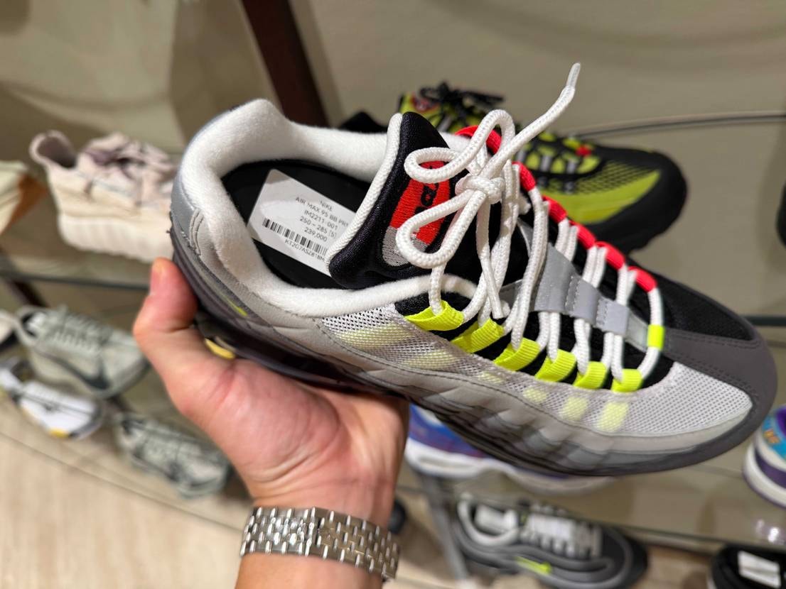 韓国は免税されても¥27,000弱か
※ Kith Seo