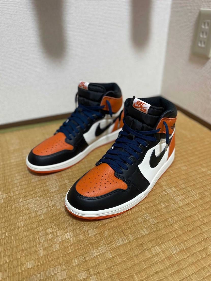 シャタバ！
シューレースはネイビーで仕上げました！