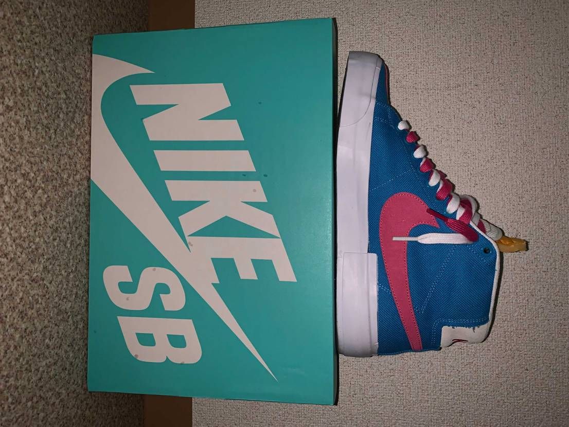 皆さんは好きなスニーカーボックスはありますか？
私はsbの