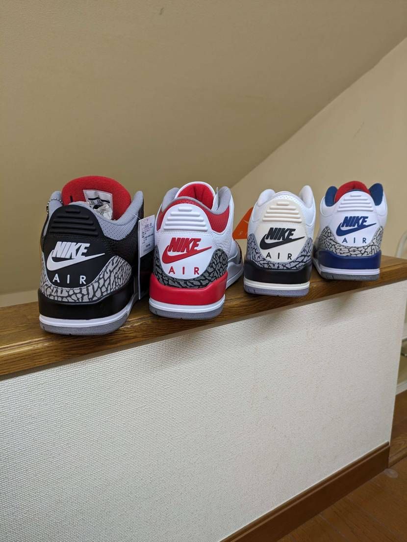 年一作業④
お尻が素敵なシリーズ②
3はコンプ👟
2のローカットOGで復刻