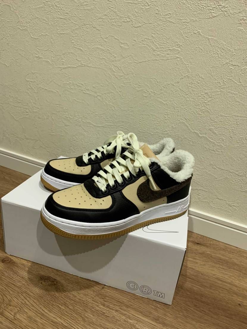 我が家のクリスマス!
嫁のプレゼントが届きました。
見るたびに自分もモフモフ